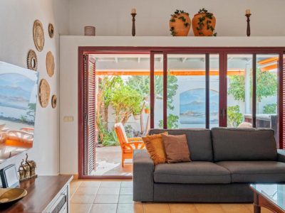 Casa Kiky, Boho-Chic Villa with Botanical Garden