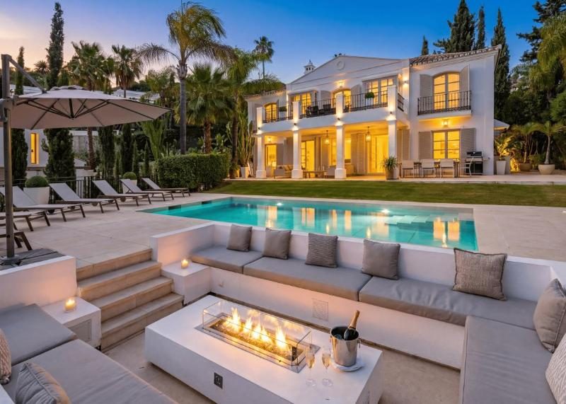VACATION MARBELLA I Villa White Orchid, Palatial Villa, Private Heated Pool, Prime Golf Valley Location, Minutes from Puerto Banus, Luxury Interiors, Outdoor Fire Pit Lounge